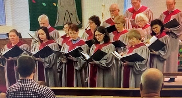 Cheshire UMC choir singing in the sanctuary